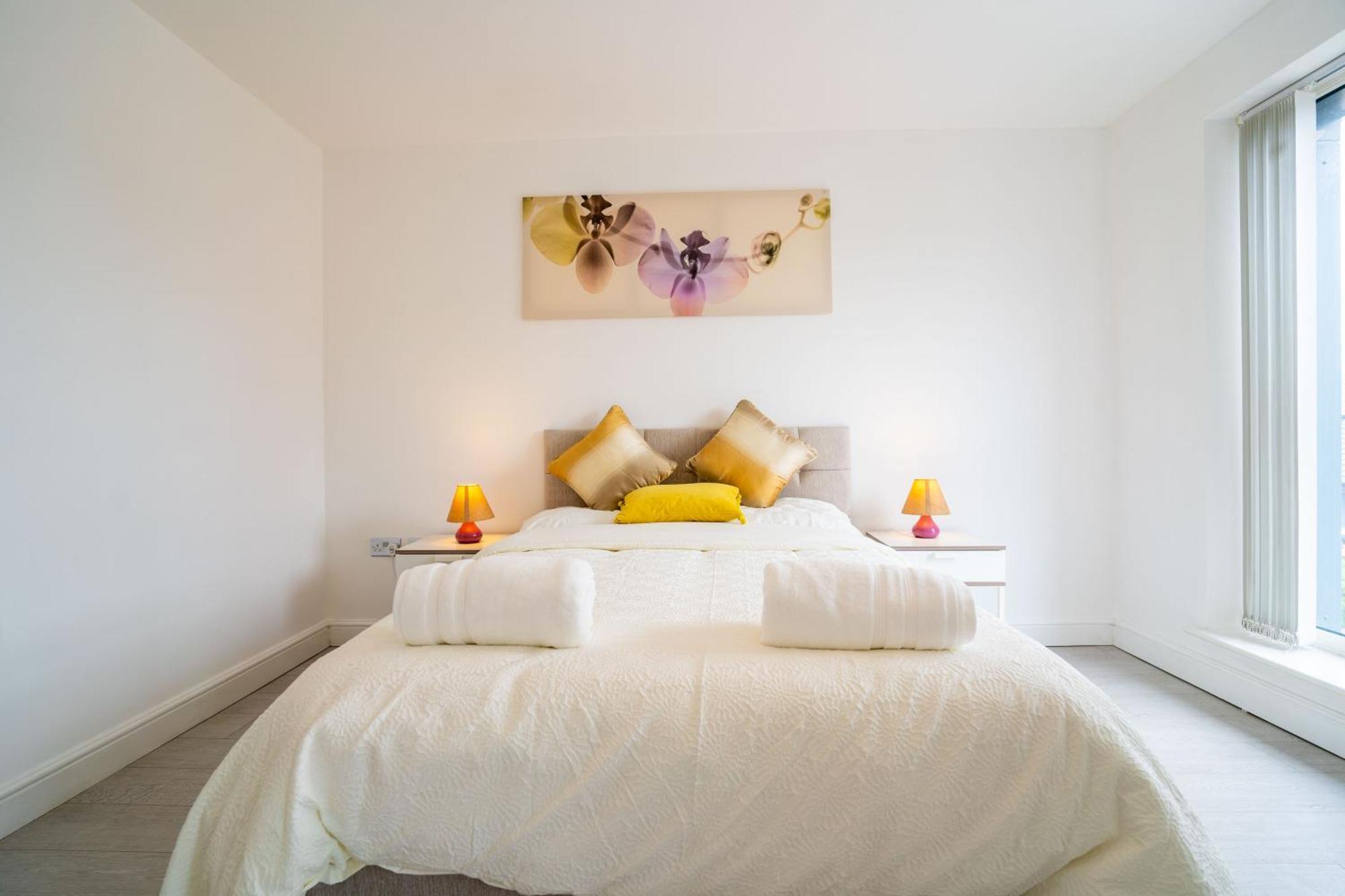 Mulberry Garden Villa โคเวนทรี ภายนอก รูปภาพ